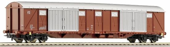 4 axle box car<br /><a href='images/pictures/Roco/66802.jpg' target='_blank'>Full size image</a>